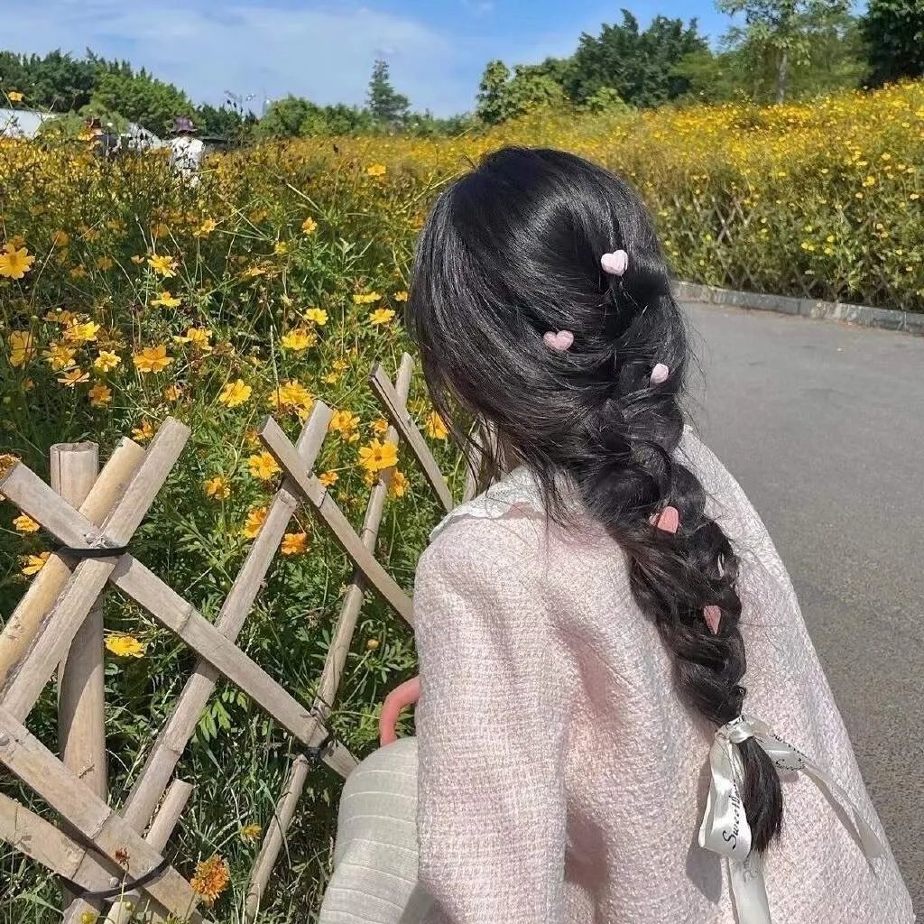 呢个校园选乜鬼